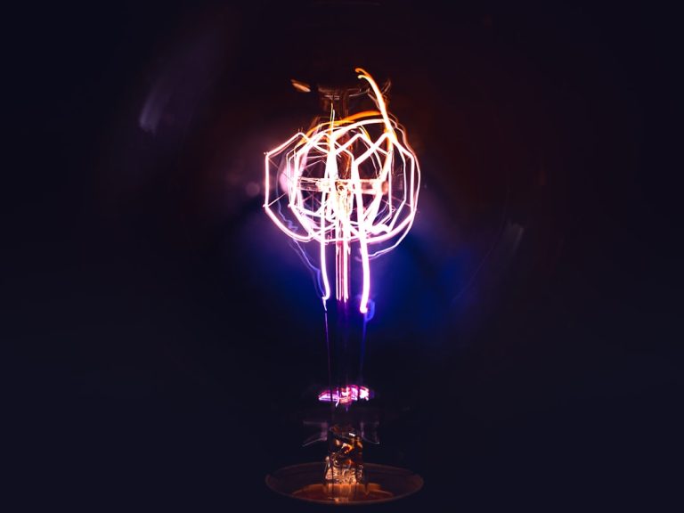 İstanbul’da Güvenilir Elektrik Taahhüt Firmaları: Doğru Seçimi Yapmanın İpuçları