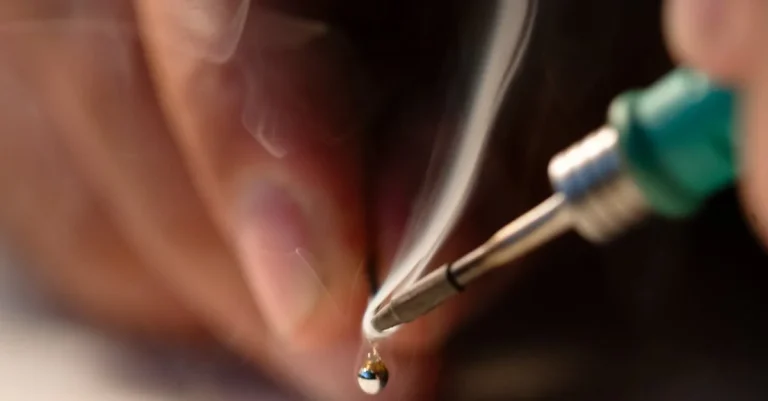 Elektrik Firmaları Lisanslı: Güvenilir Hizmetin Anahtarı!